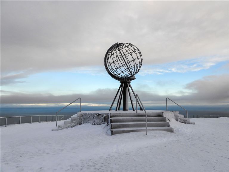 Nördlich des Polarkreises - Tromsö & Alt ab Kassel ©U. Gernhoefer/adobestock